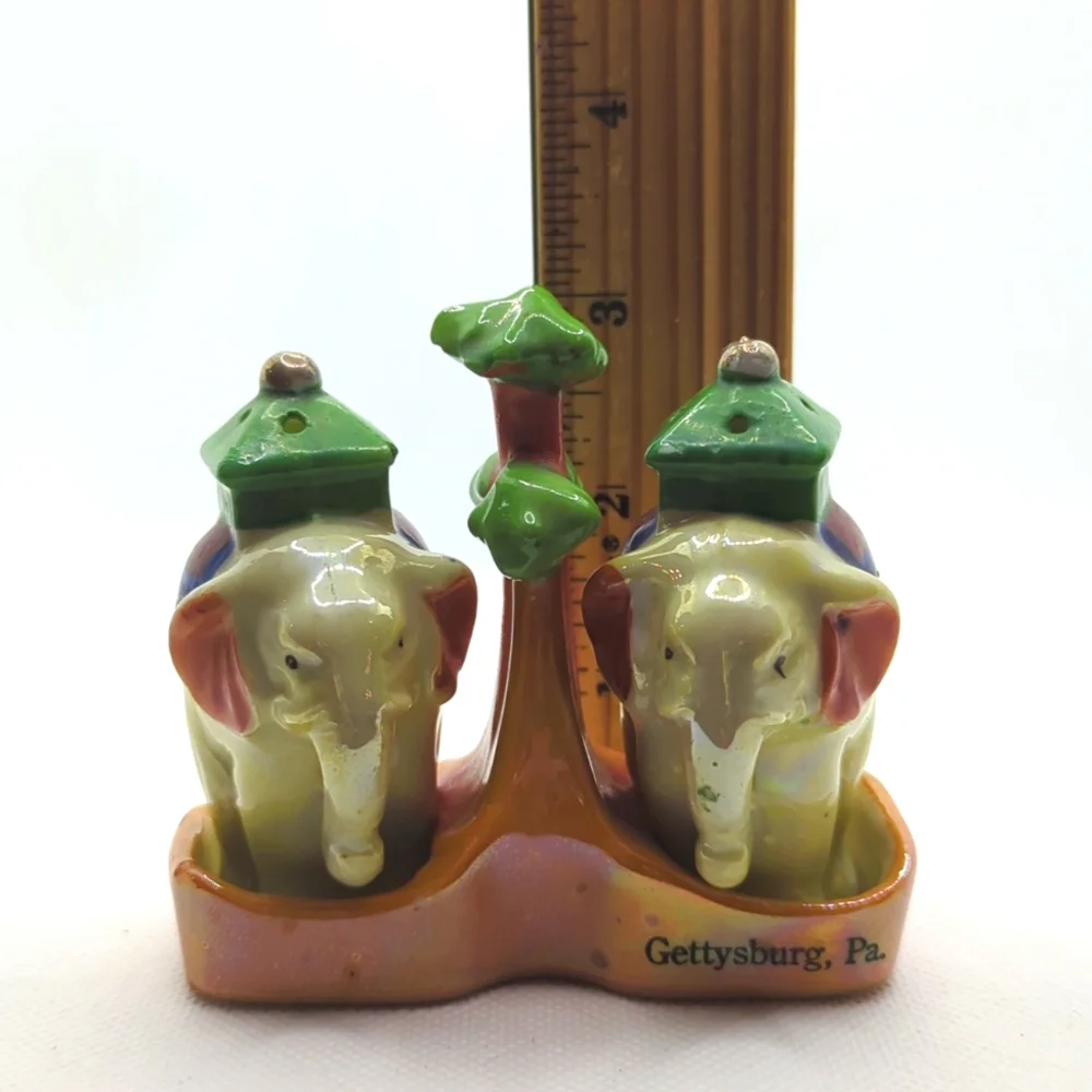 Lusterware Elephant salt and pepper shakers with stand - Vintage